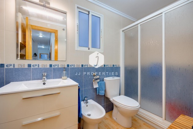 Segunda mano - Apartamento / piso -
Torrevieja - Costa Blanca
