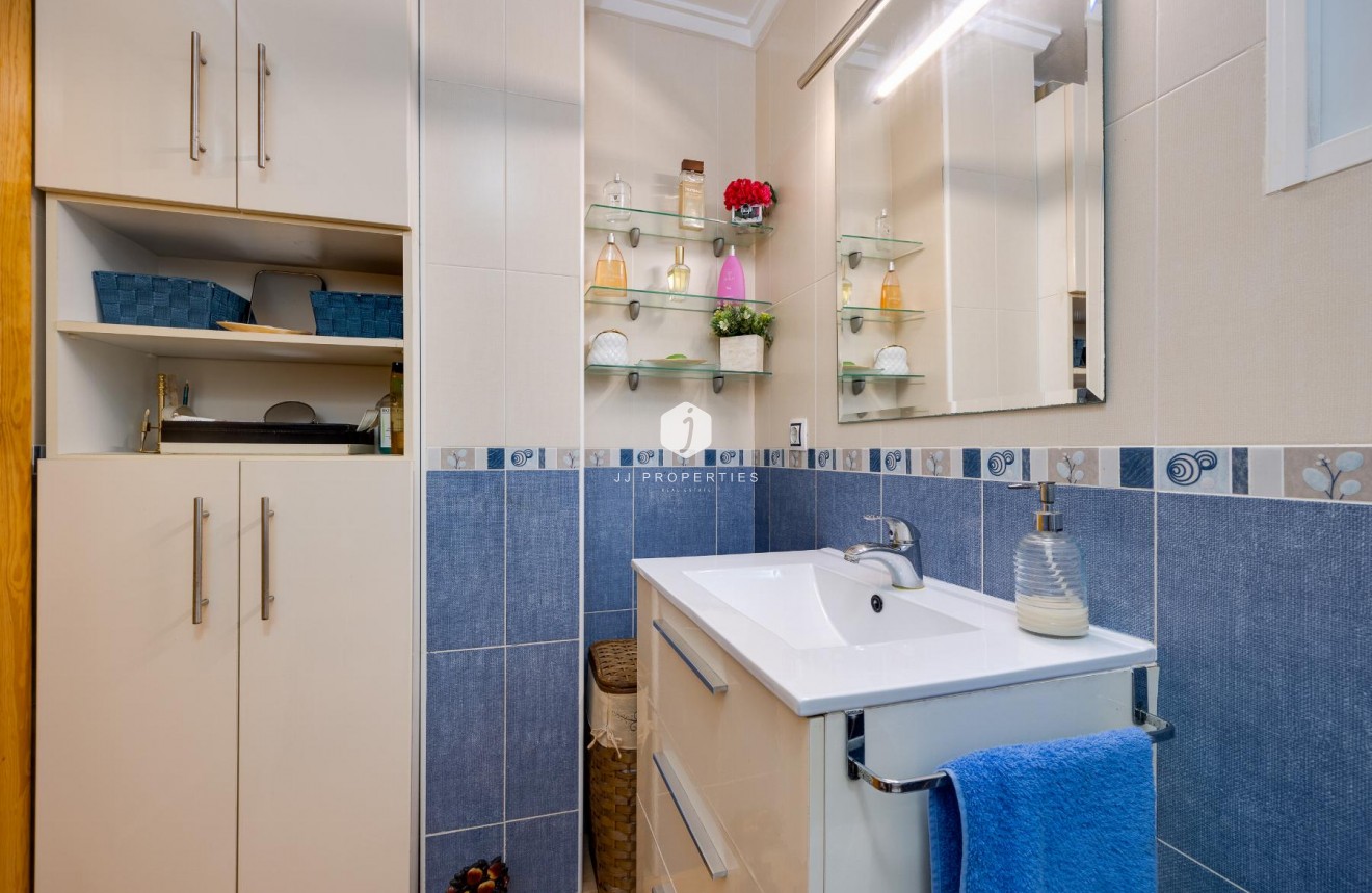 Segunda mano - Apartamento / piso -
Torrevieja - Costa Blanca