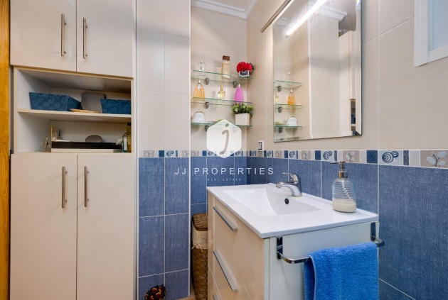Segunda mano - Apartamento / piso -
Torrevieja - Costa Blanca