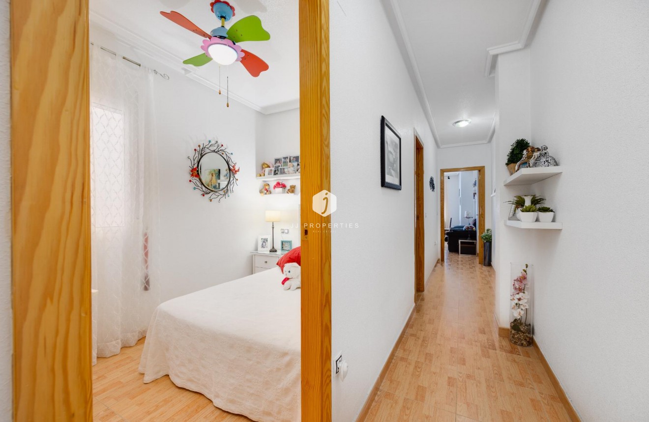 Segunda mano - Apartamento / piso -
Torrevieja - Costa Blanca