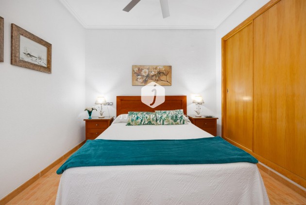 Segunda mano - Apartamento / piso -
Torrevieja - Costa Blanca
