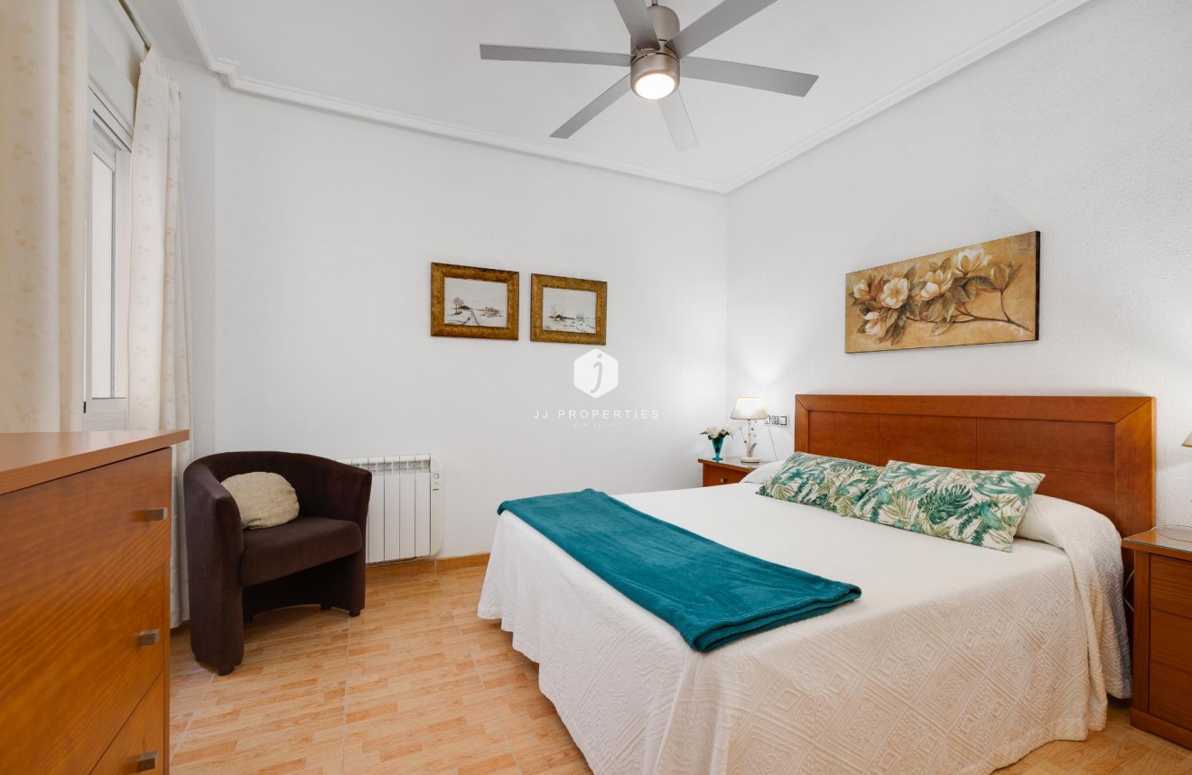 Segunda mano - Apartamento / piso -
Torrevieja - Costa Blanca