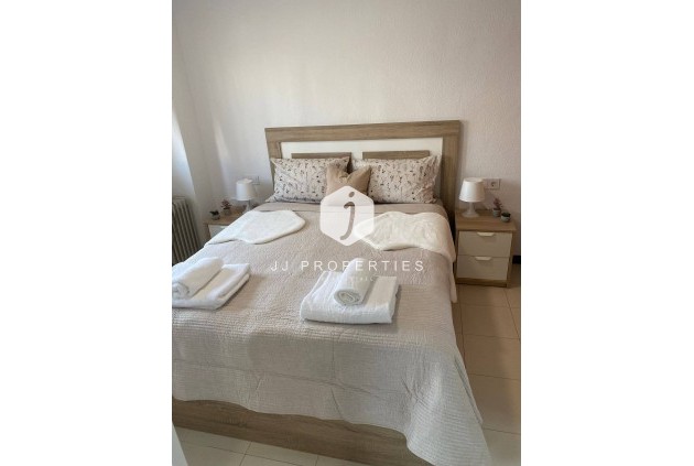 Z drugiej ręki - Villa -
Torrevieja - La Mata