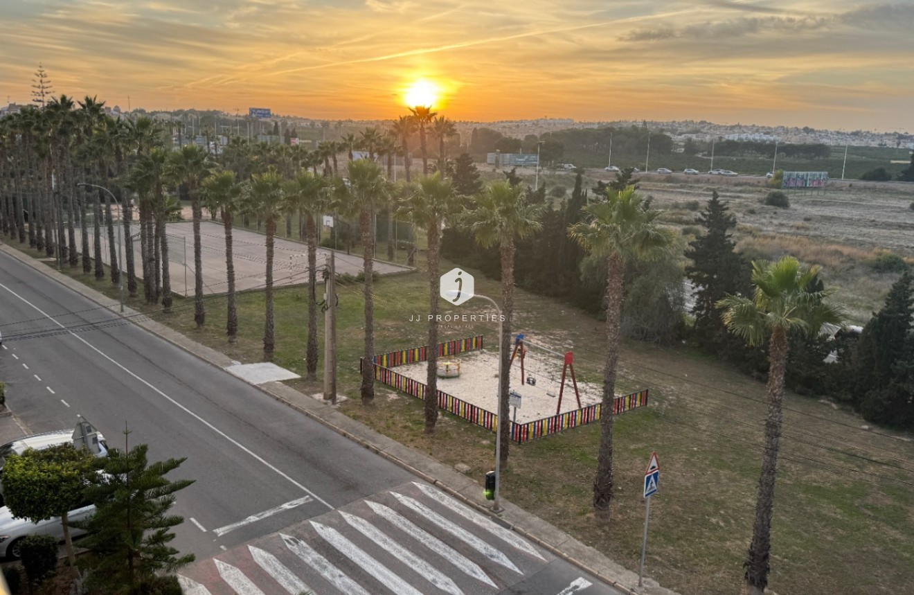 Aus zweiter Hand - Wohnung -
Torrevieja - Costa Blanca