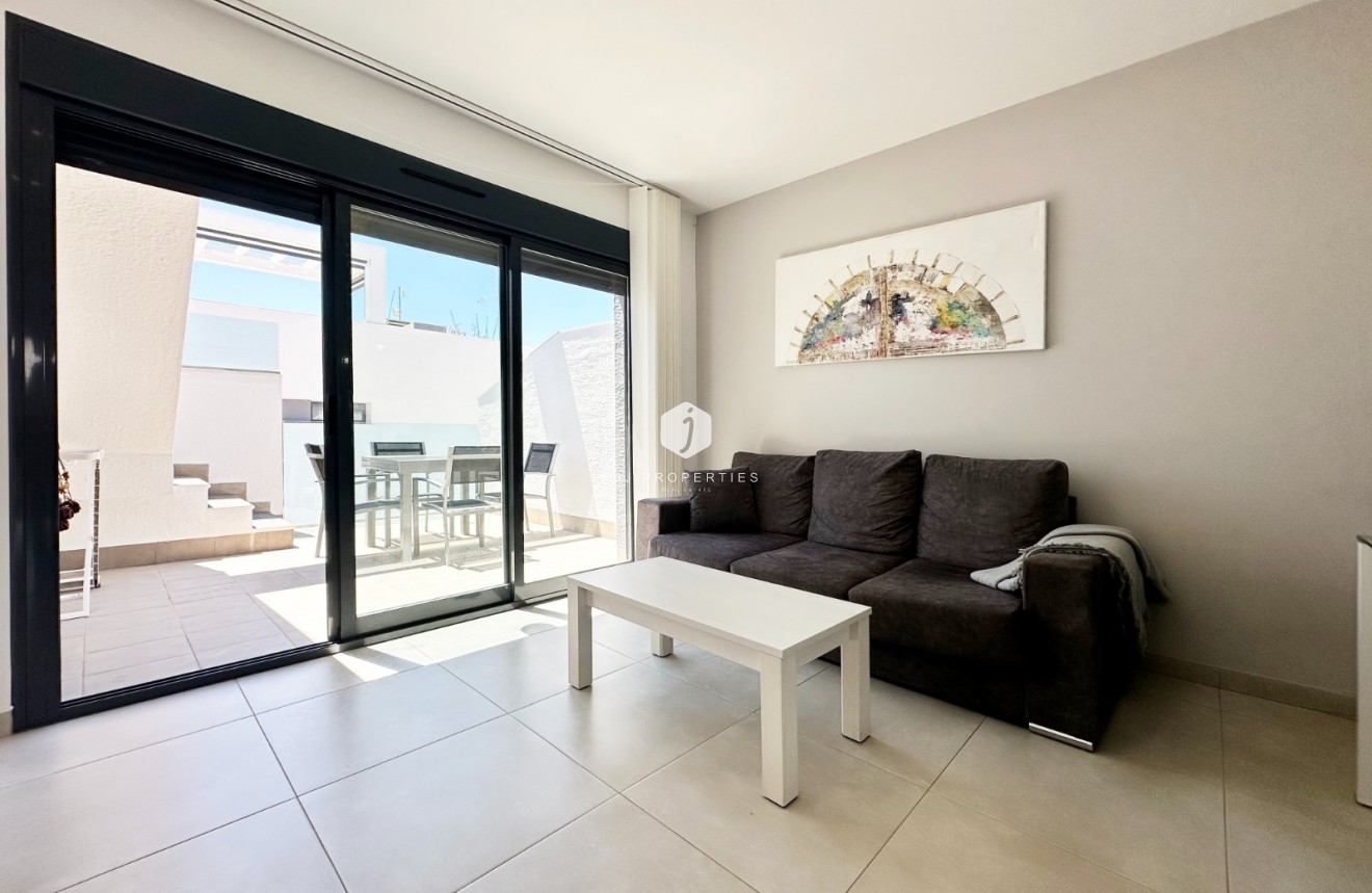 Z drugiej ręki - Mieszkanie w bloku -
Guardamar del Segura - Costa Blanca