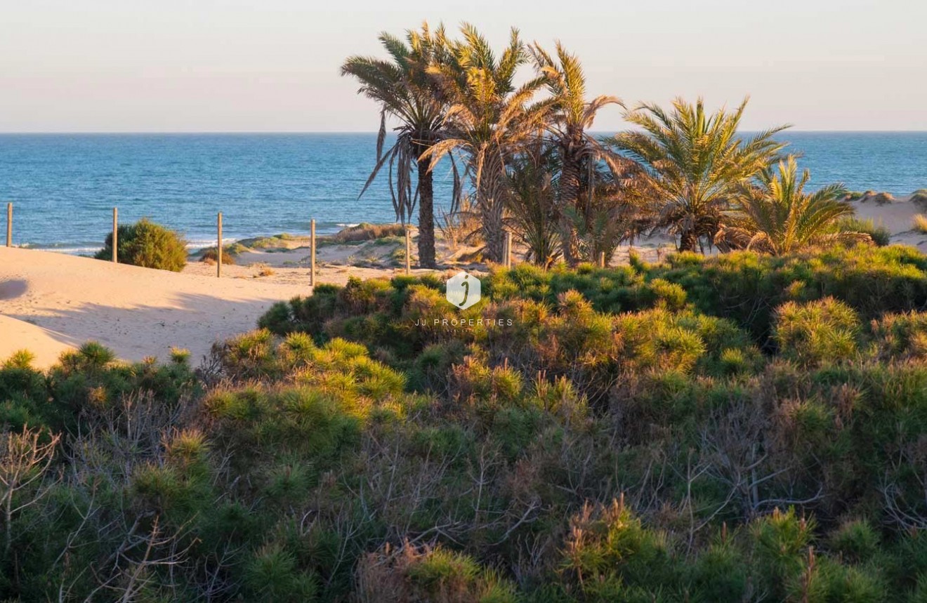 Z drugiej ręki - Mieszkanie w bloku -
Guardamar del Segura - Costa Blanca