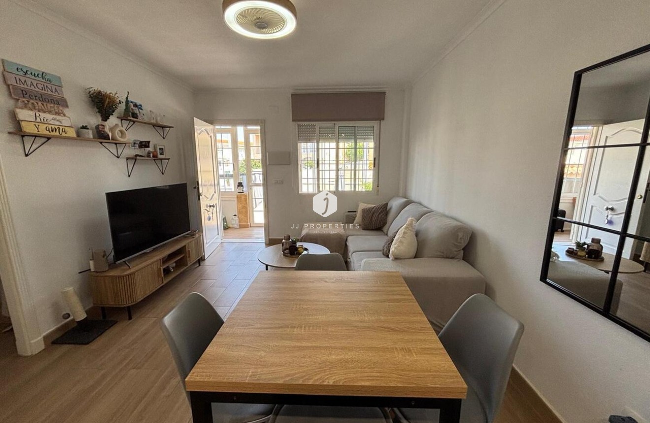 Aus zweiter Hand - Wohnung -
Torrevieja - Costa Blanca