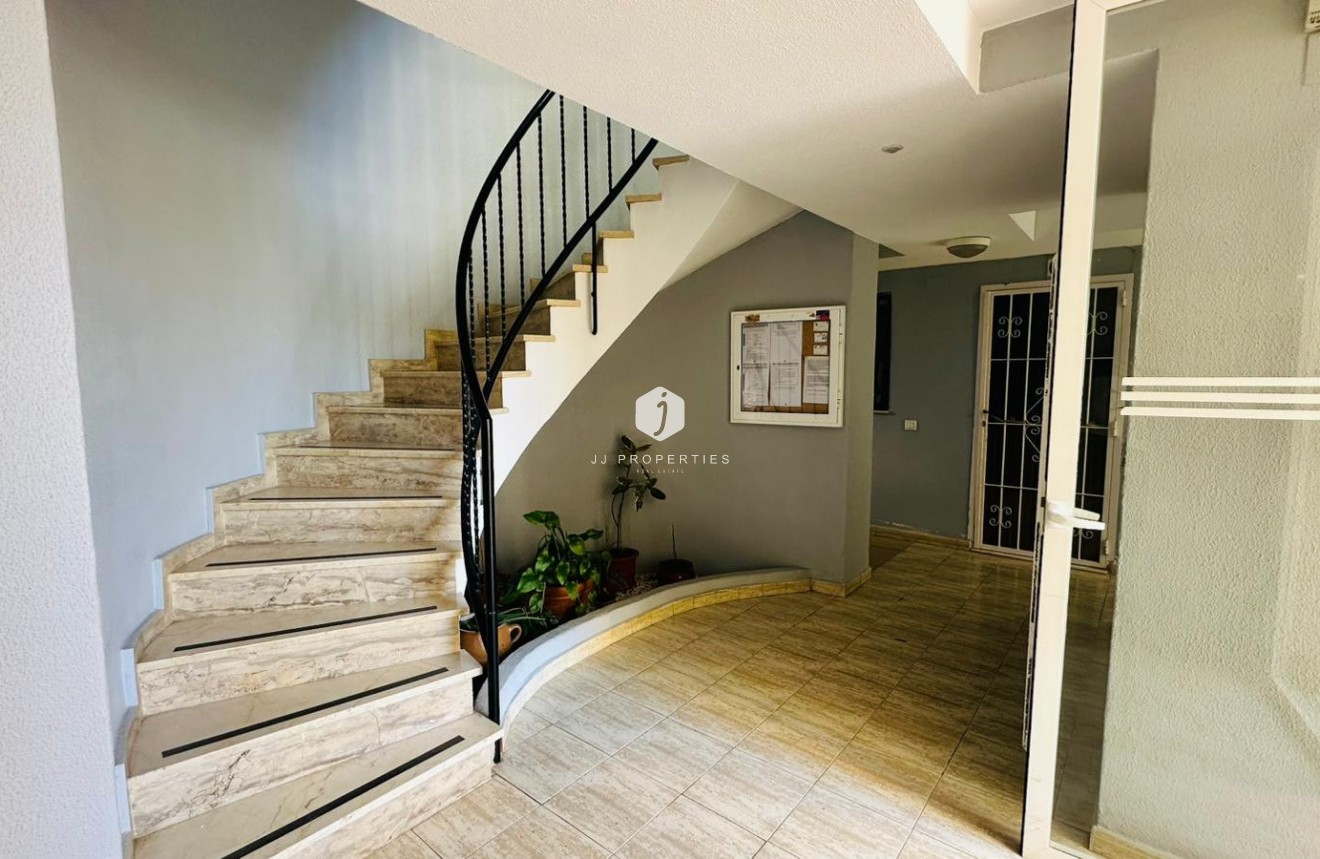 Segunda mano - Apartamento / piso -
Torrevieja - Costa Blanca
