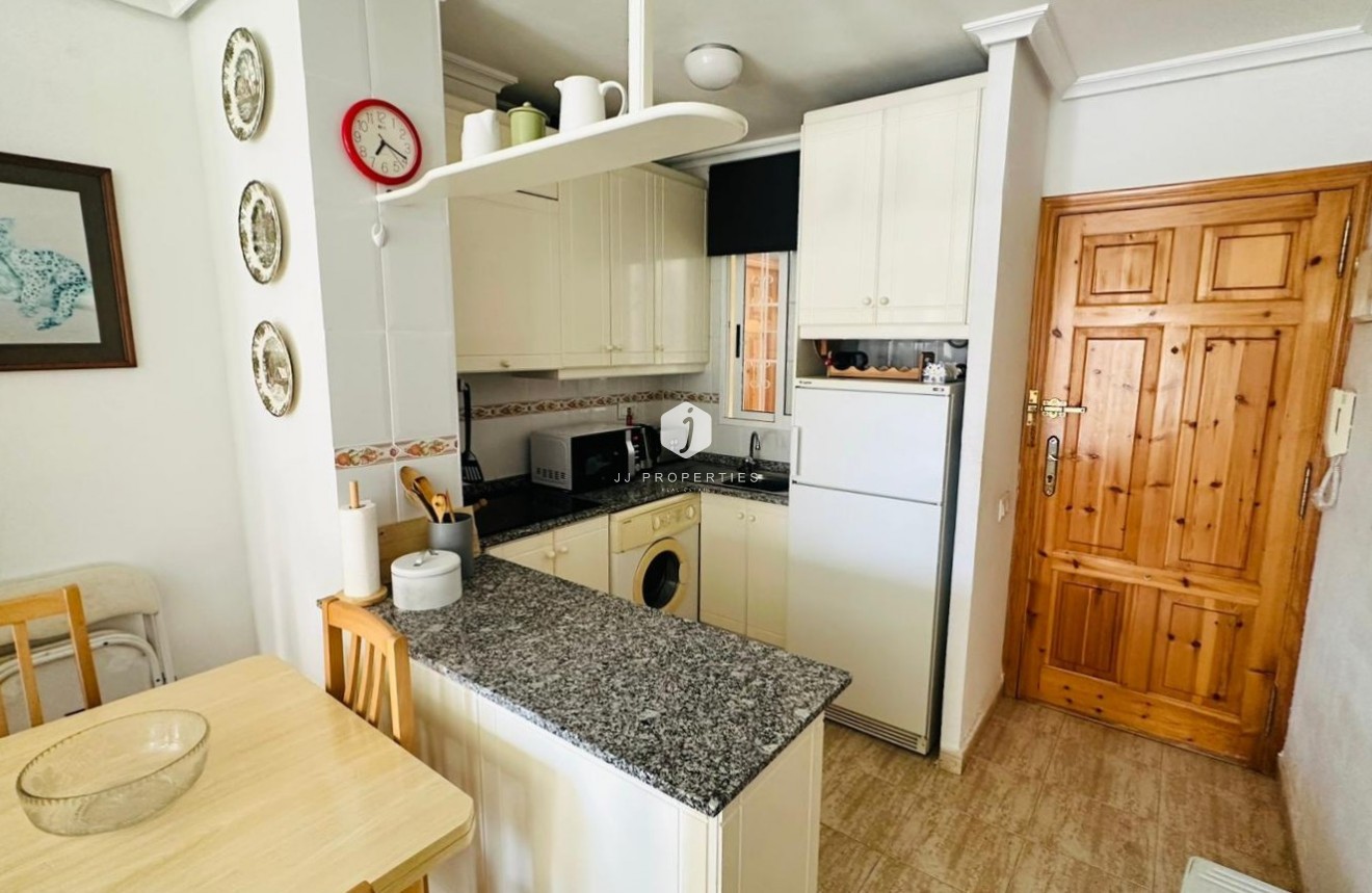 Segunda mano - Apartamento / piso -
Torrevieja - Costa Blanca