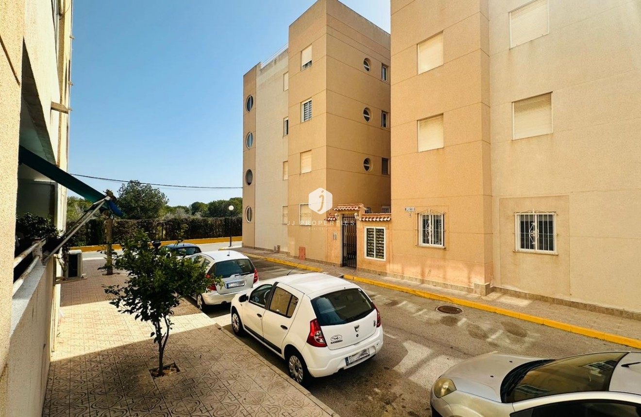 Segunda mano - Apartamento / piso -
Torrevieja - Costa Blanca