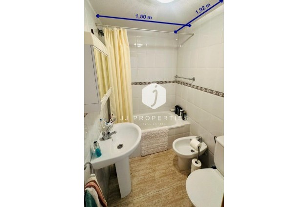 Segunda mano - Apartamento / piso -
Torrevieja - Costa Blanca