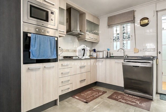 Z drugiej ręki - Villa -
Orihuela Costa - Costa Blanca