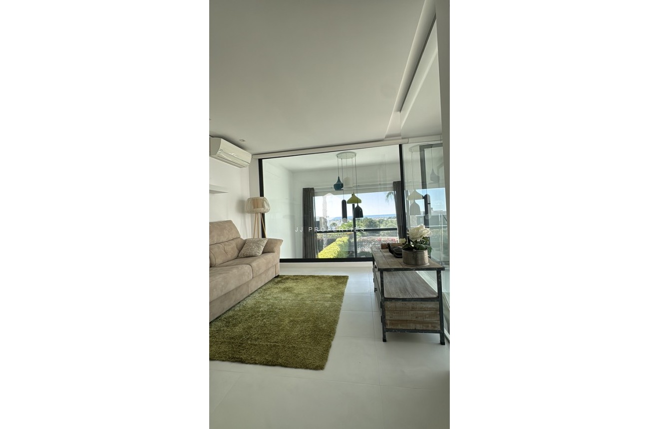 Z drugiej ręki - Dupleks -
Orihuela Costa - Costa Blanca