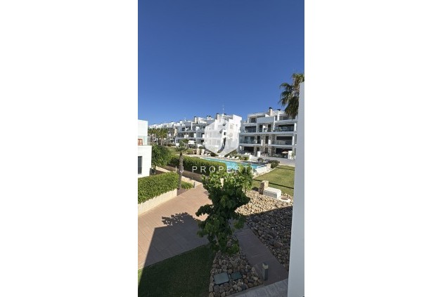 Z drugiej ręki - Dupleks -
Orihuela Costa - Costa Blanca