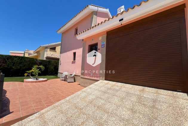 Segunda mano - Villa -
Algorfa - Inland