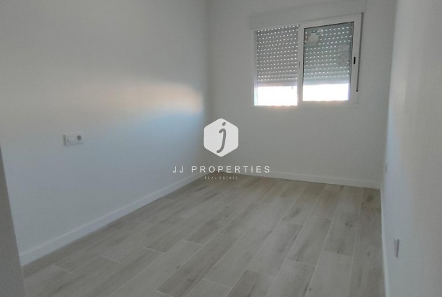 Segunda mano - Chalet -
Torrevieja - Sector 25