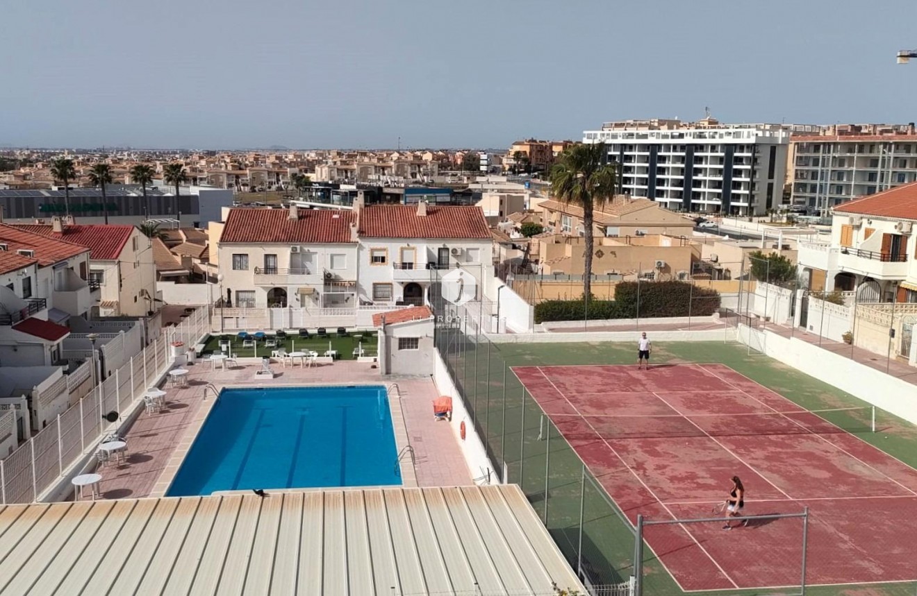 Segunda mano - Chalet -
Torrevieja - Sector 25