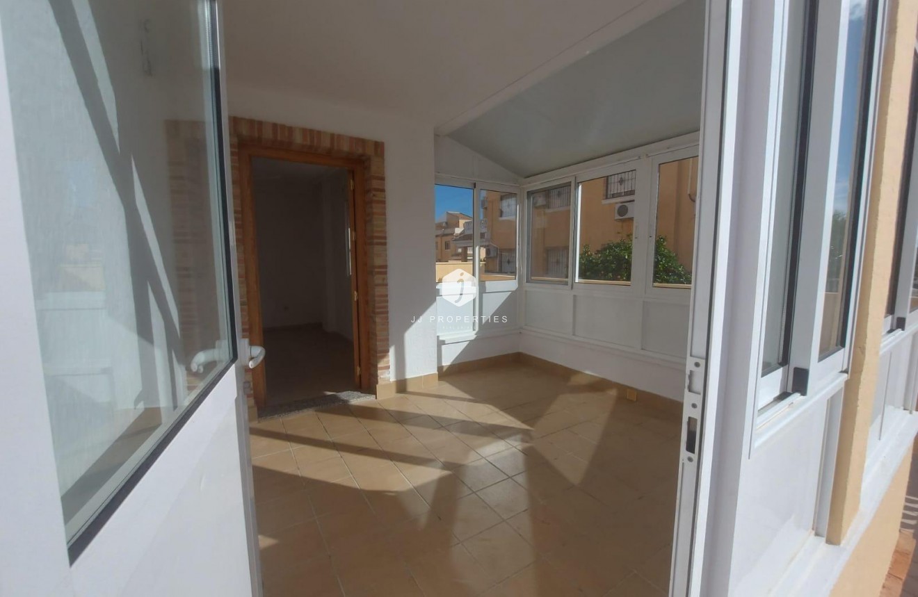 Aus zweiter Hand - Villa -
Rojales - Lo Marabú