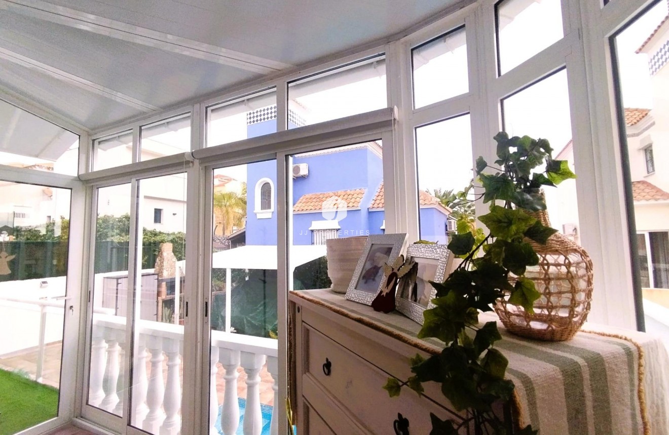 Aus zweiter Hand - Villa -
San Miguel de Salinas - Inland