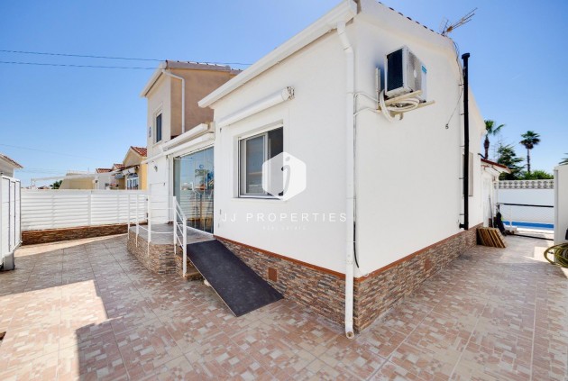 Aus zweiter Hand - Villa -
San Fulgencio - La Marina