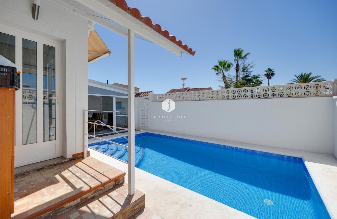 Aus zweiter Hand - Villa -
San Fulgencio - La Marina