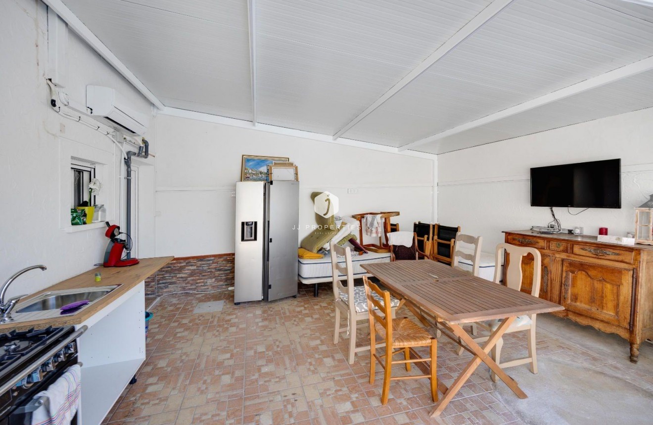 Aus zweiter Hand - Villa -
San Fulgencio - La Marina