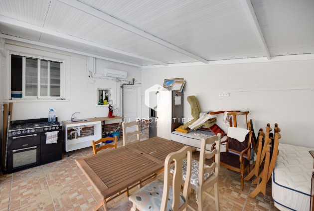 Aus zweiter Hand - Villa -
San Fulgencio - La Marina