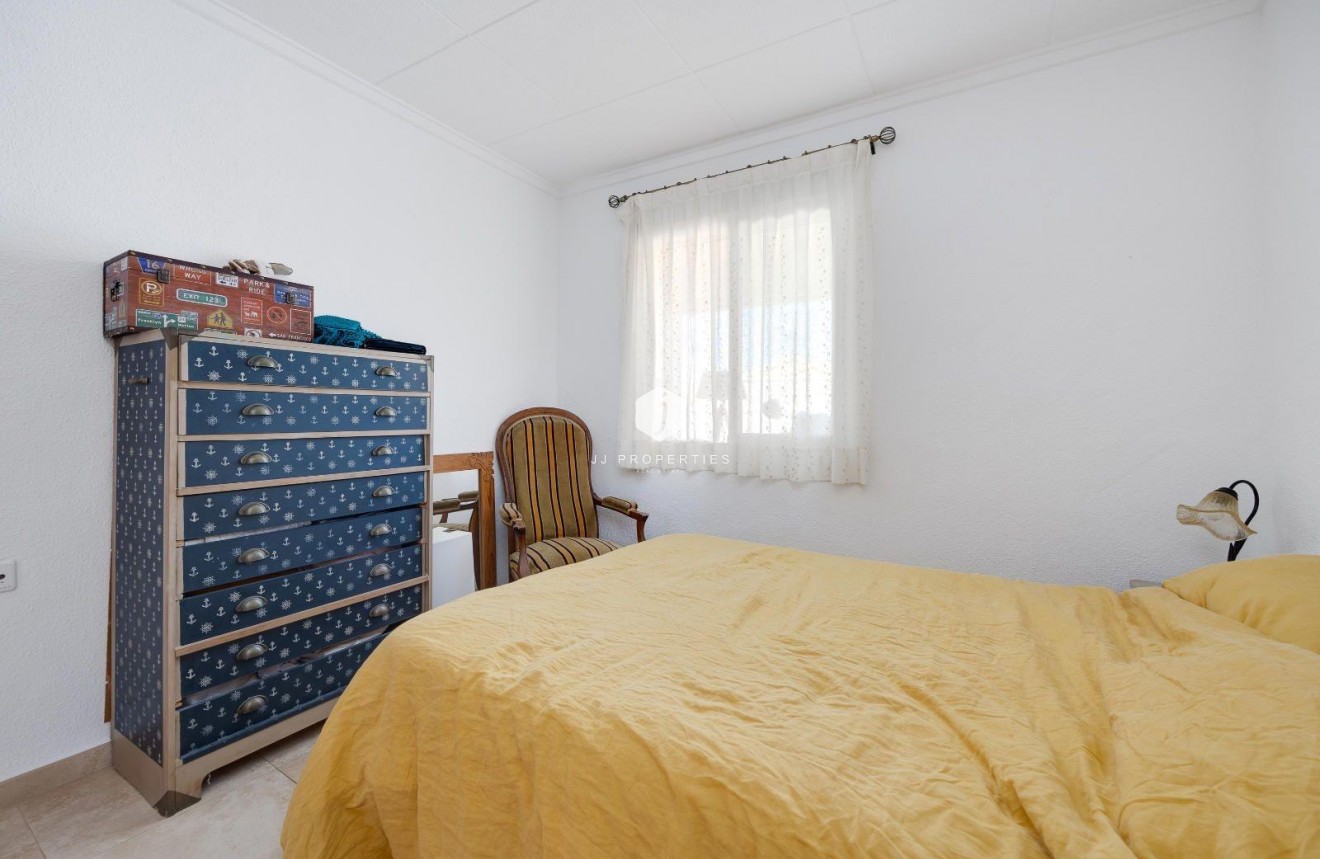 Aus zweiter Hand - Villa -
San Fulgencio - La Marina