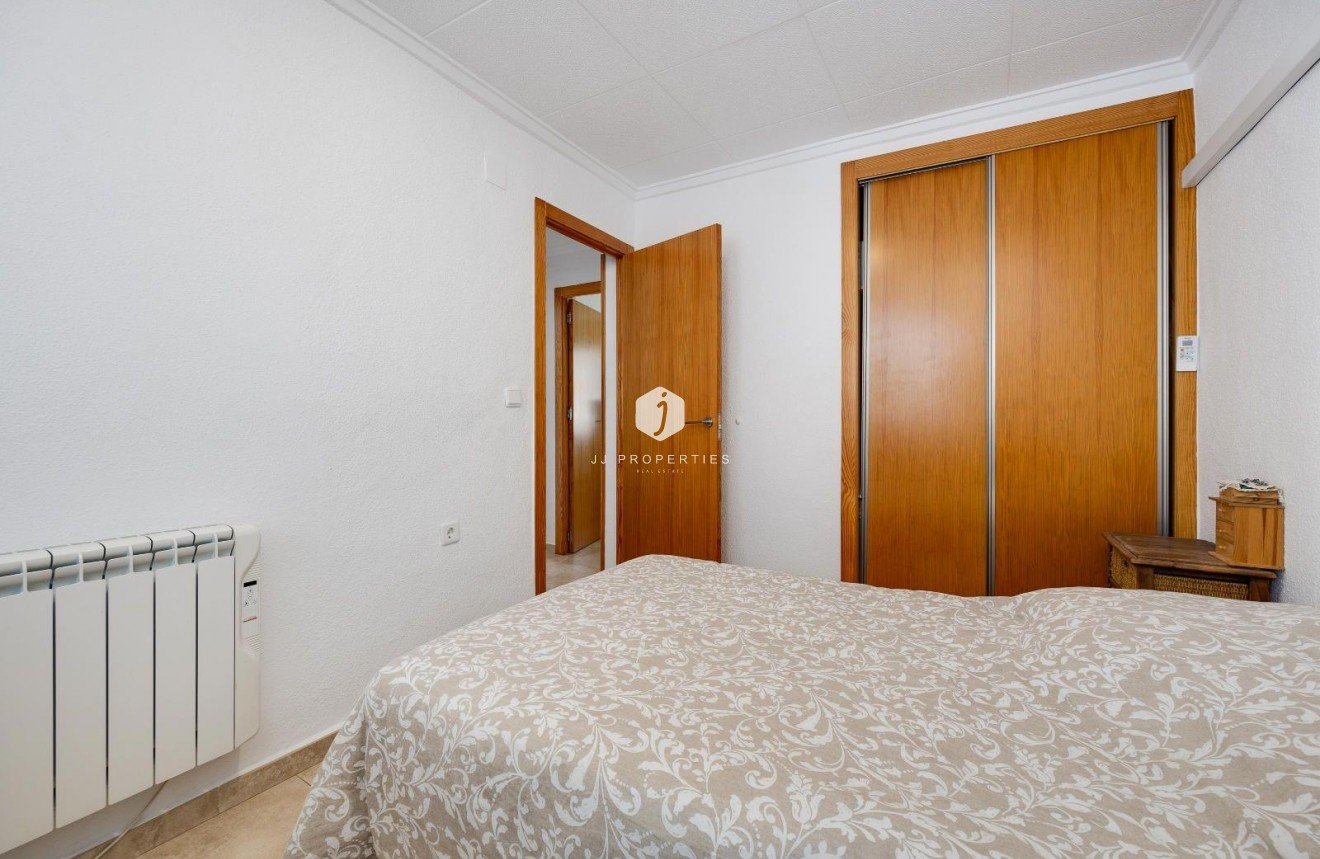 Aus zweiter Hand - Villa -
San Fulgencio - La Marina