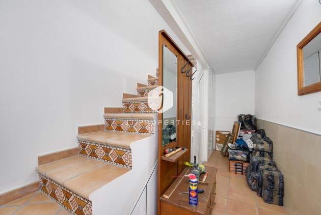 Aus zweiter Hand - Villa -
San Fulgencio - La Marina