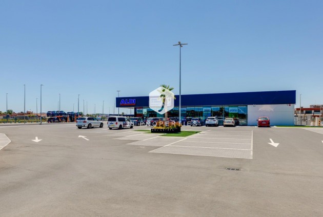 Aus zweiter Hand - Villa -
San Fulgencio - La Marina