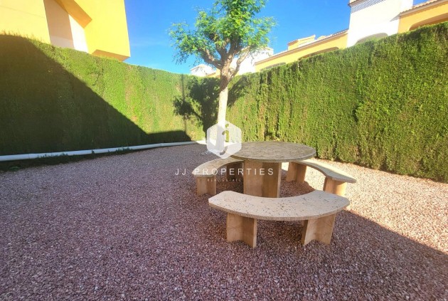 Z drugiej ręki - Szalet -
Los Montesinos - Los Montesinos - Urb. La Herrada