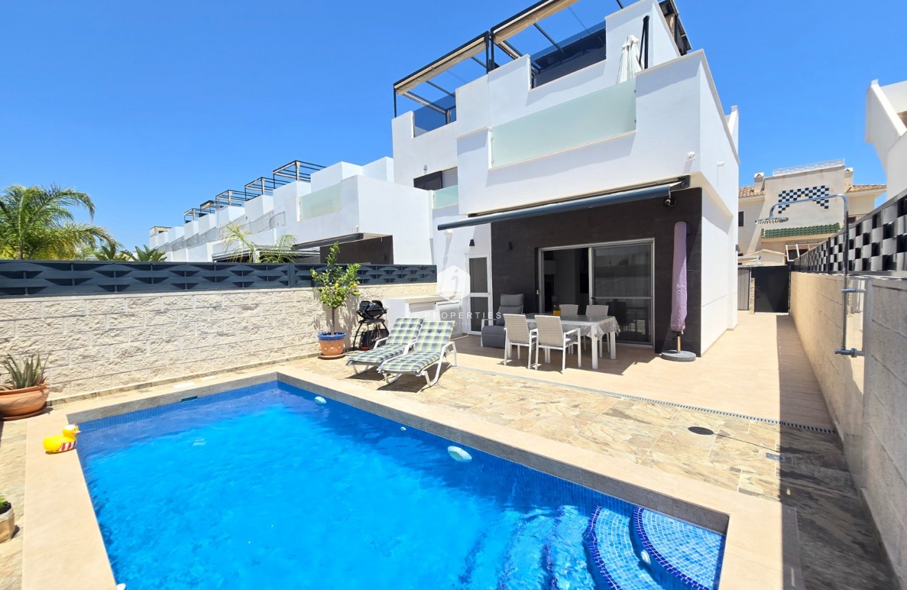 Aus zweiter Hand - Villa -
Ciudad Quesada - Costa Blanca