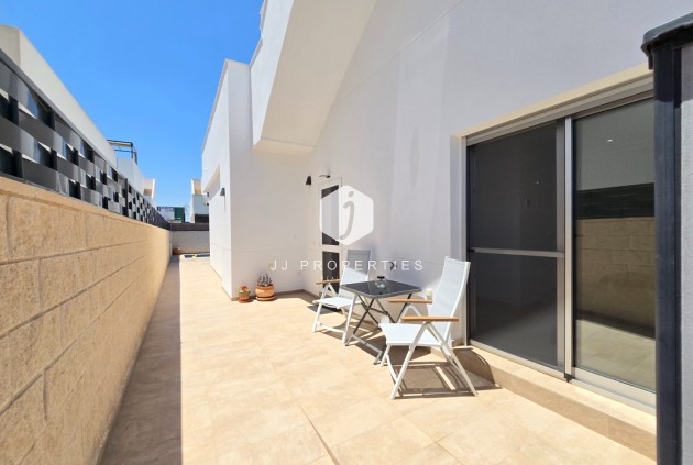 Aus zweiter Hand - Villa -
Ciudad Quesada - Costa Blanca