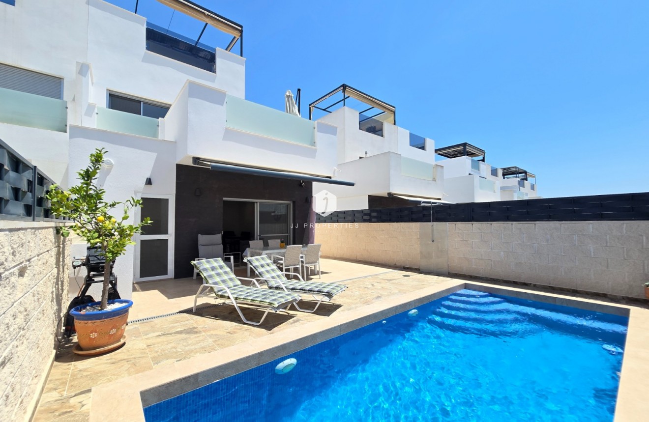 Aus zweiter Hand - Villa -
Ciudad Quesada - Costa Blanca