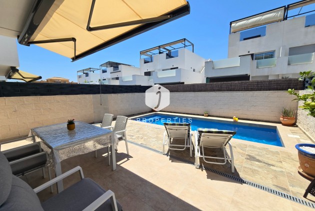Aus zweiter Hand - Villa -
Ciudad Quesada - Costa Blanca
