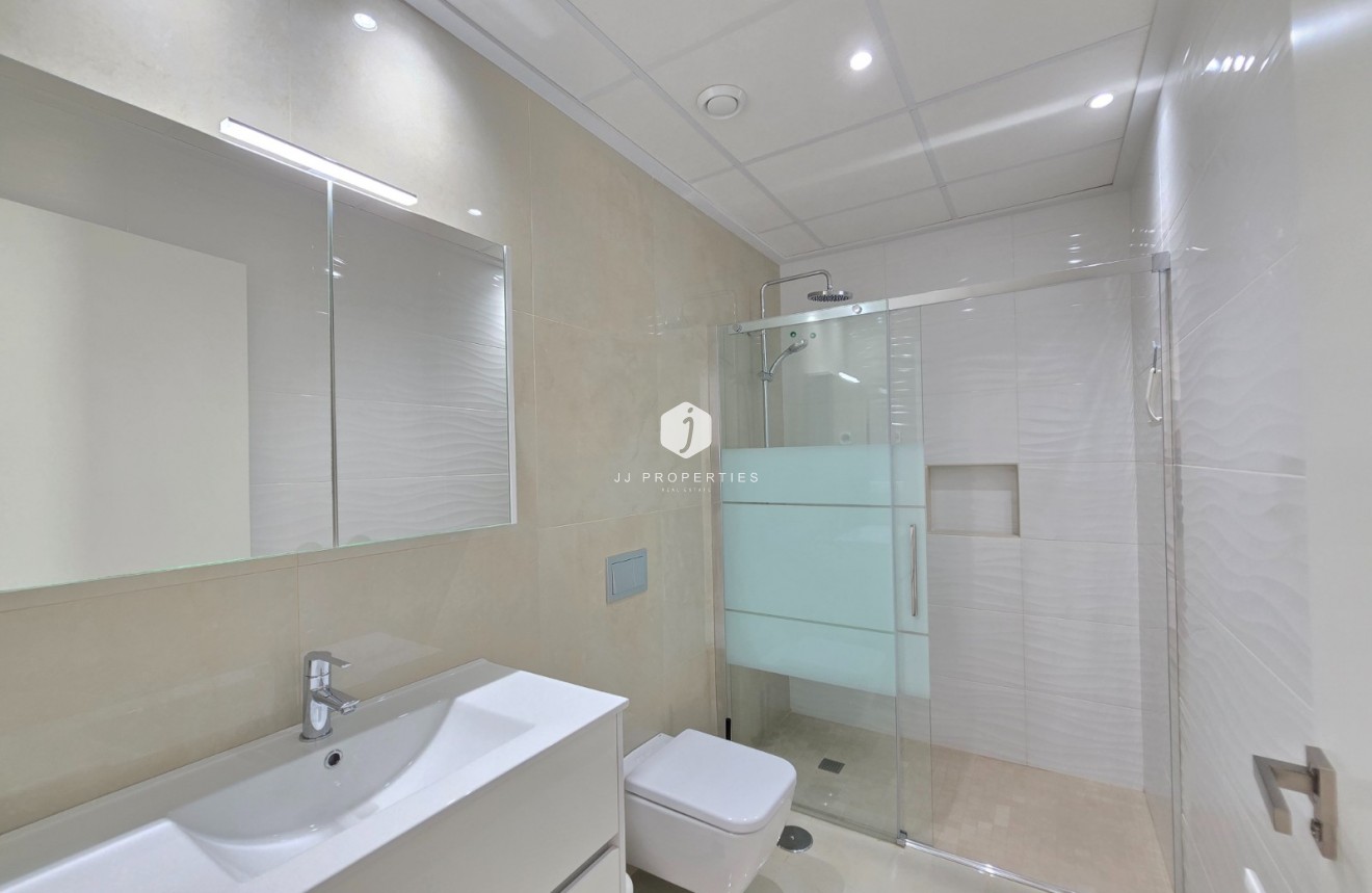 Aus zweiter Hand - Villa -
Ciudad Quesada - Costa Blanca