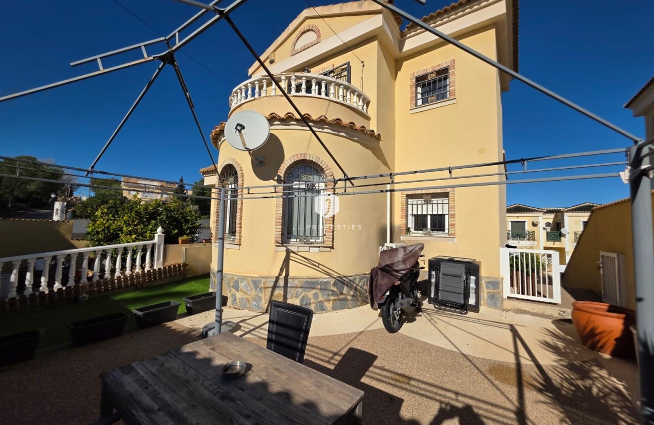 Segunda mano - Villa -
Orihuela Costa - Villamartín-las Filipinas
