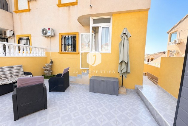 Z drugiej ręki - Mieszkanie w bloku -
Cabo Roig - Costa Blanca