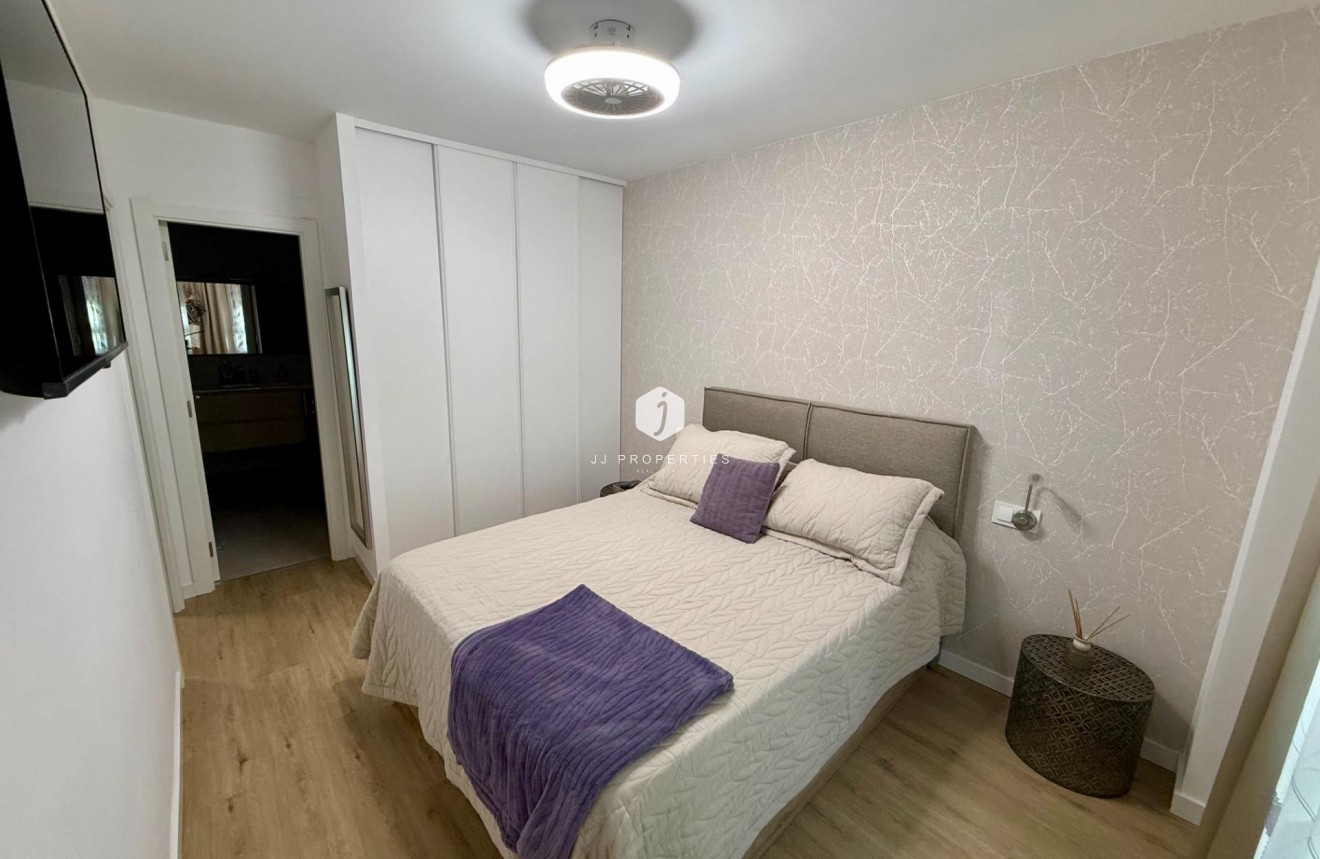Aus zweiter Hand - Wohnung -
Torrevieja - Centro