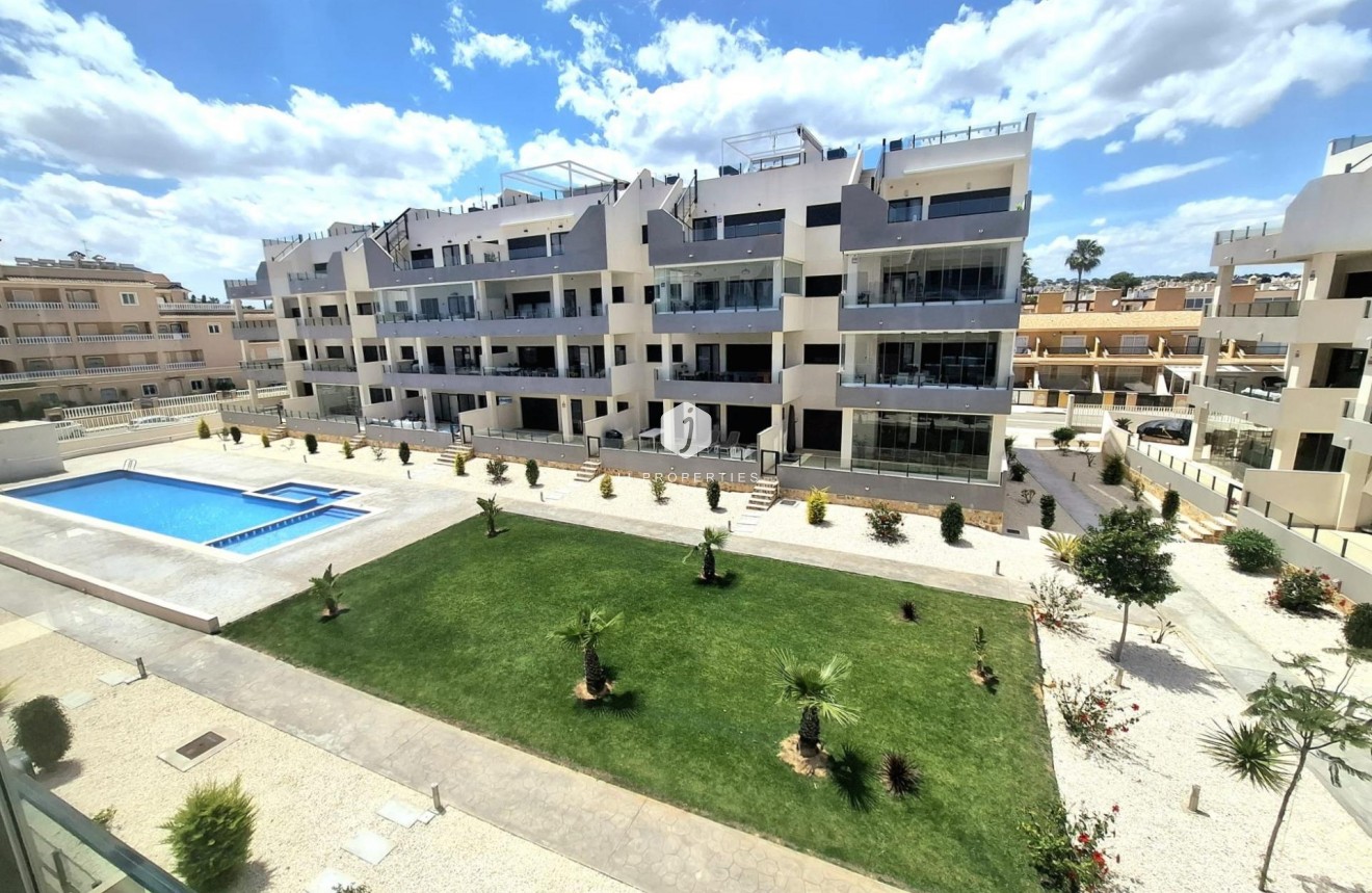 Tweedehands - Appartement / flat -
Orihuela Costa - Villamartín