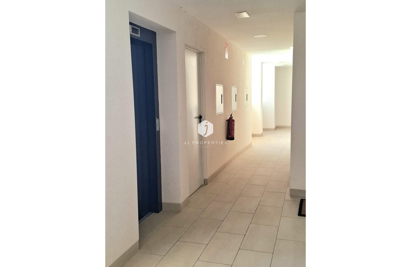 Tweedehands - Appartement / flat -
Orihuela Costa - Villamartín
