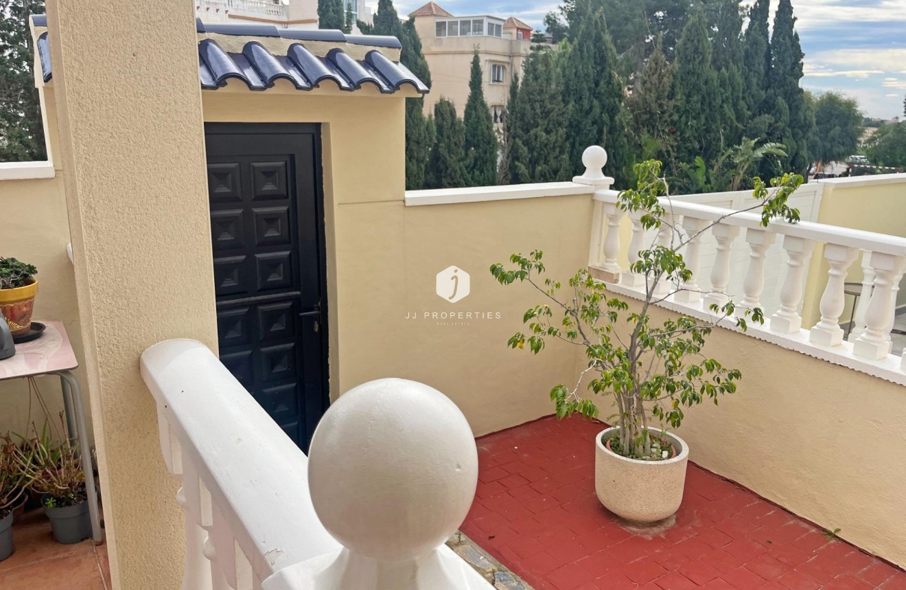 Tweedehands - duplex -
San Miguel de Salinas - Las Filipinas