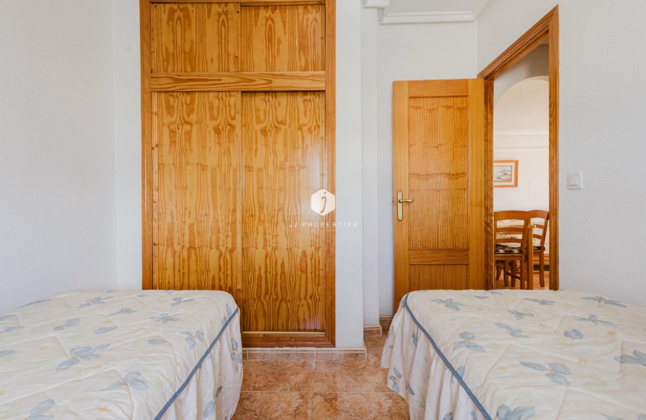 Tweedehands - Appartement / flat -
Torrevieja - Costa Blanca