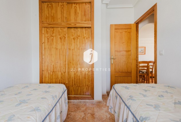 Tweedehands - Appartement / flat -
Torrevieja - Costa Blanca