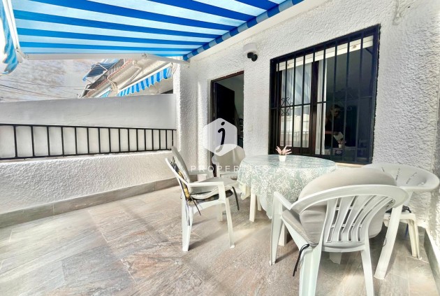 Tweedehands - Appartement / flat -
Torrevieja - Playa de los Locos
