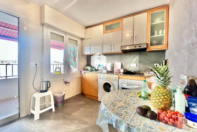 Tweedehands - Appartement / flat -
Torrevieja - Playa de los Locos