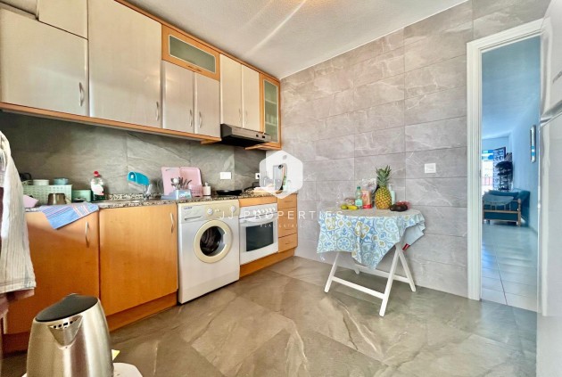 Tweedehands - Appartement / flat -
Torrevieja - Playa de los Locos