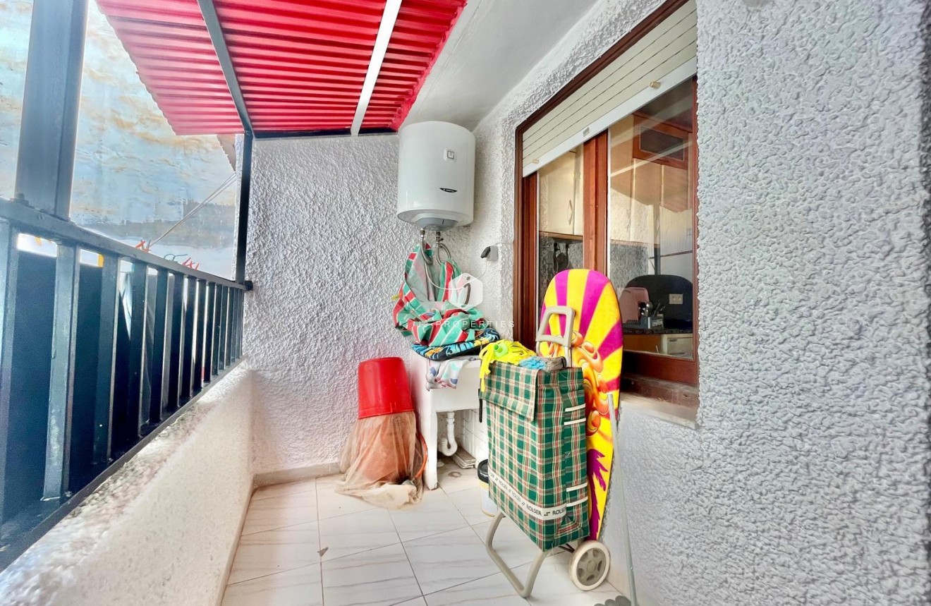 Tweedehands - Appartement / flat -
Torrevieja - Playa de los Locos