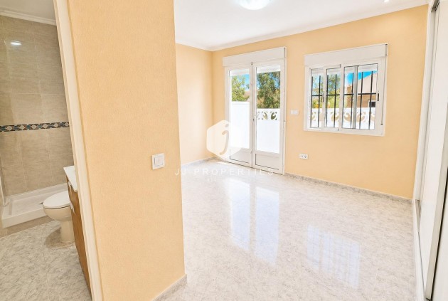 Tweedehands - Chalet -
San Fulgencio - La Marina